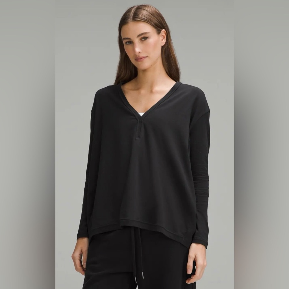 Lululemon Back In Action V-Neck Long-Sleeve Shirt